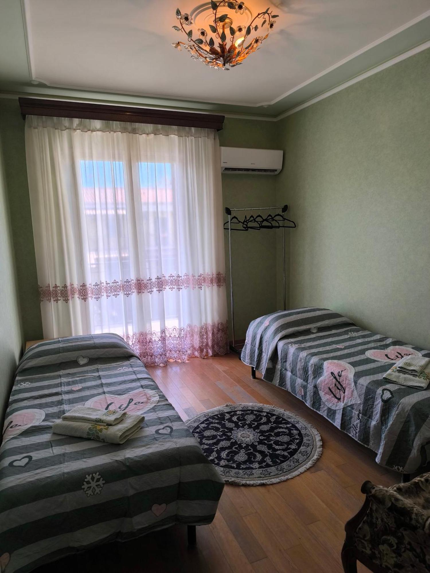 Bed & Breakfast Kalinka Bed & Breakfast Motta Sant' Anastasia Bagian luar foto